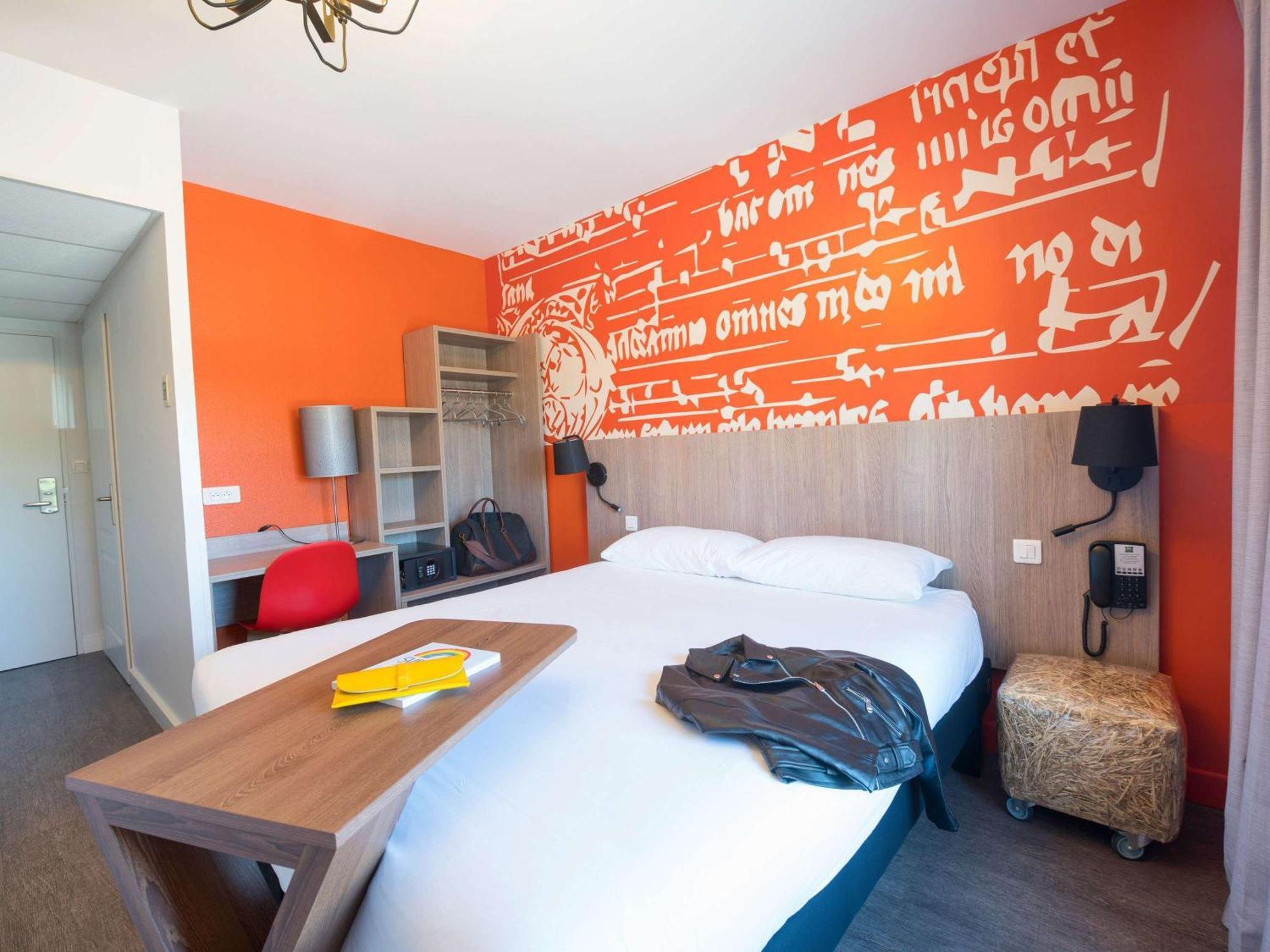 Hotel Ibis Styles Carcassonne La Cite Zewnętrze zdjęcie